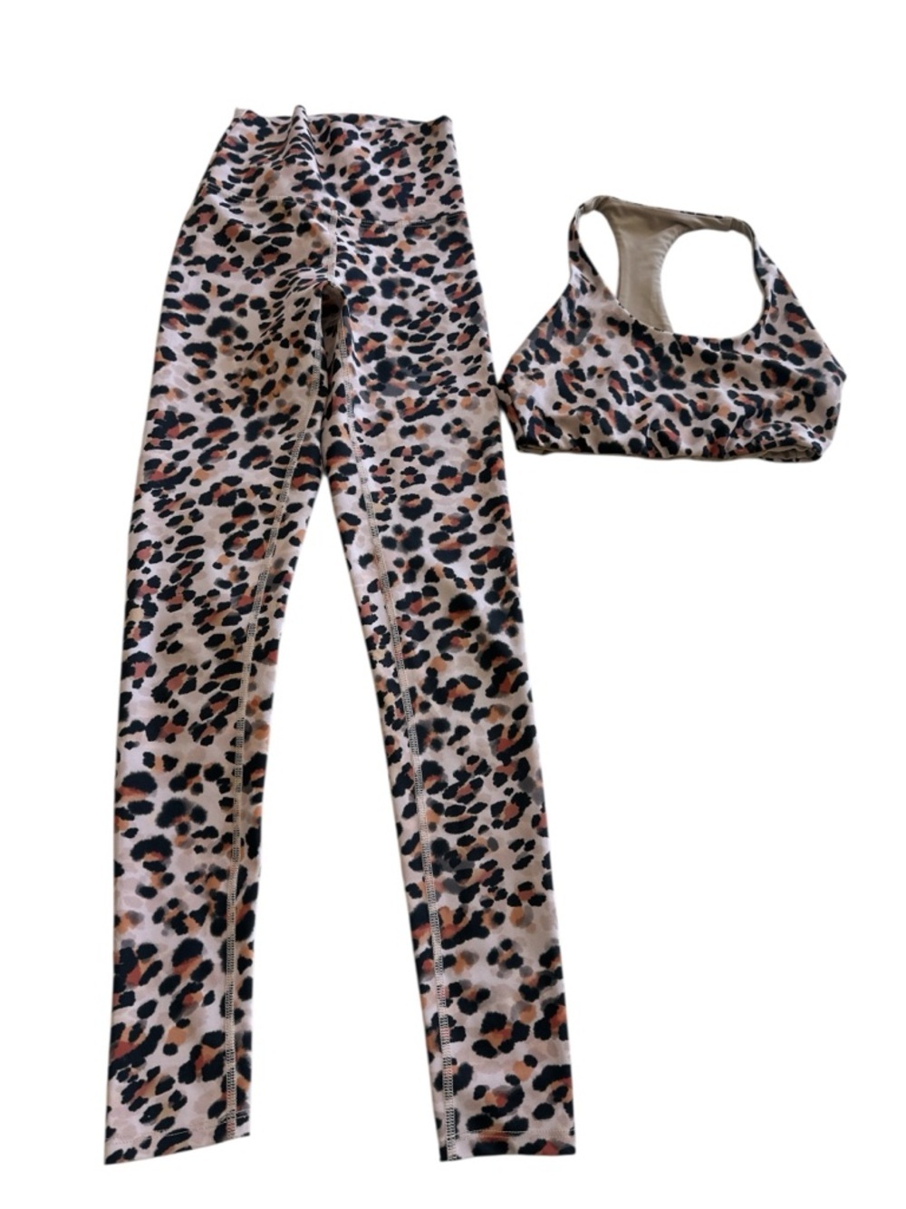 Beach Riot Rocky Top & Piper Leggings Set in Watercolor Leopard - Picture 5 of 12